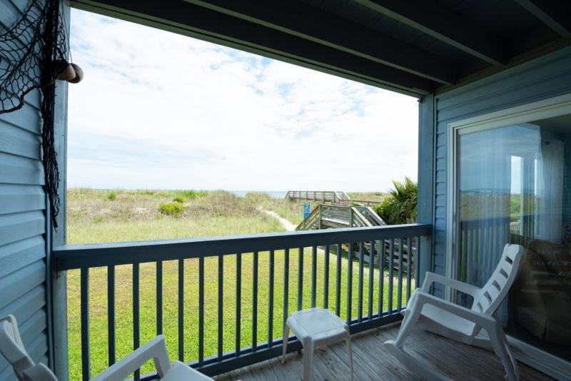 Sandy Dunes Oceanfront Condo - Just Renovated June 2020 Myrtle Beach Exterior foto